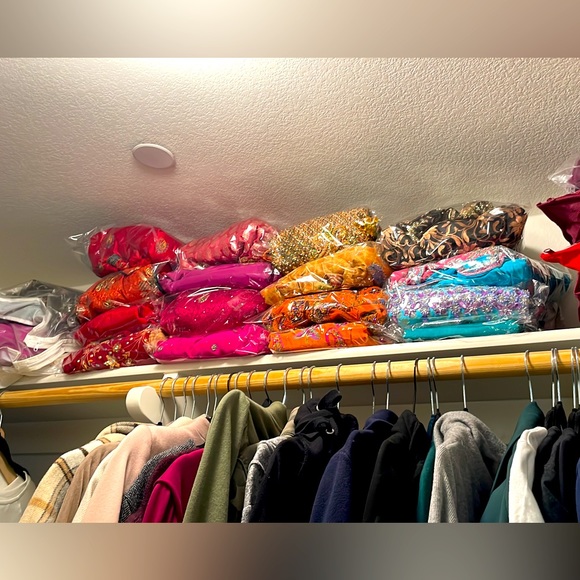 Tons of readymade designer Indian clothing suits Sarcee sari salwar kameez kurti - Picture 2 of 2